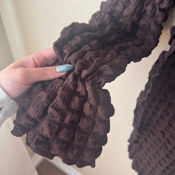 Brown Textured Crop Top and Sarong Set - Picture 4 of 5